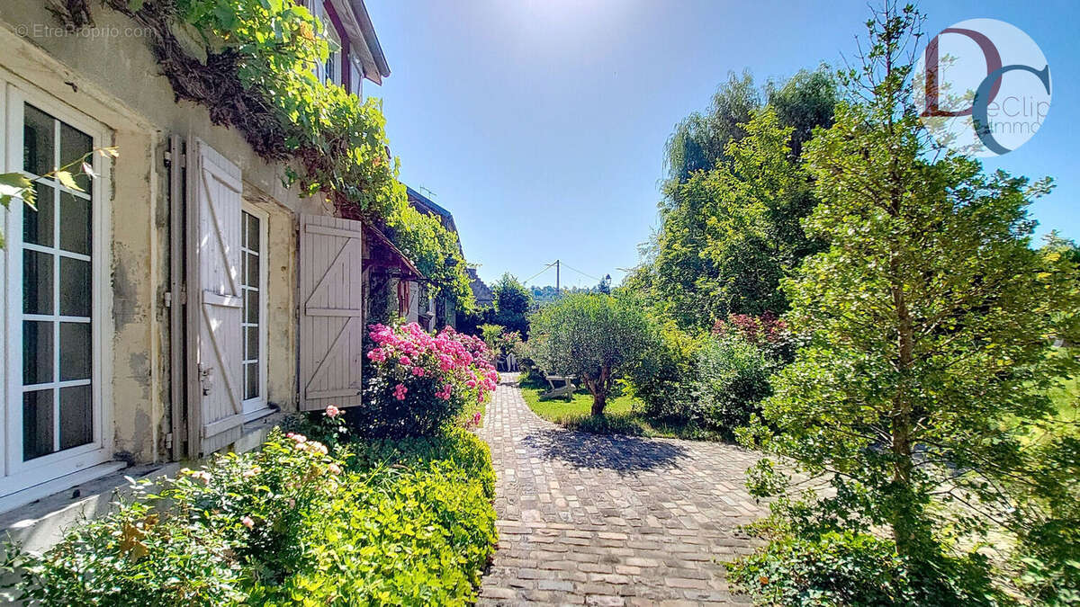 Photo 7 - Maison à COMPIEGNE