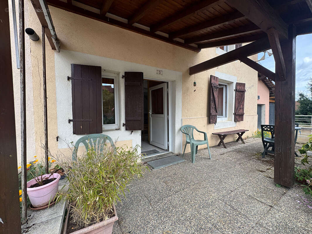 Maison 65m² à granges-le-bourg - photo 3