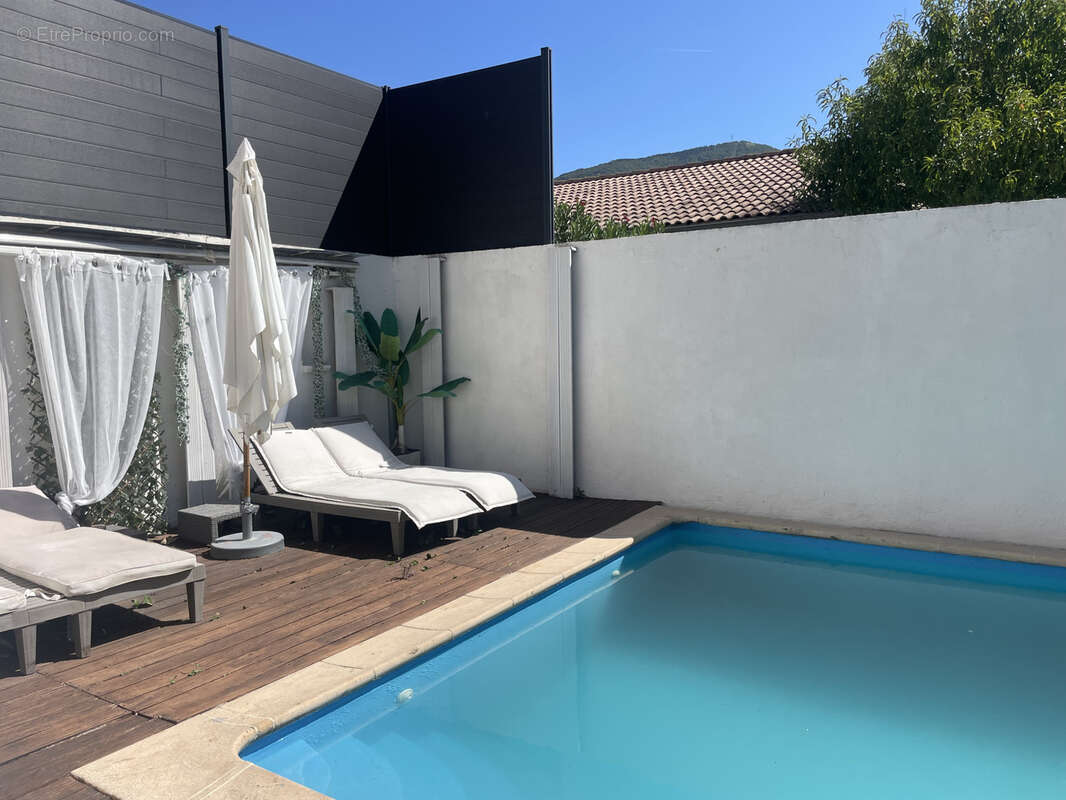 Nyons / proche centre ville / villa 4 pieces / jardin avec piscine - photo 2