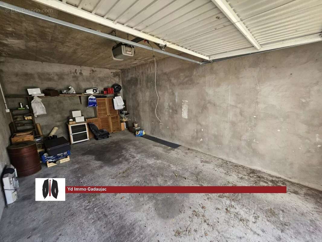 Bordeaux Caudéran – Grand appartement avec garage, cave et double balcon - photo 16
