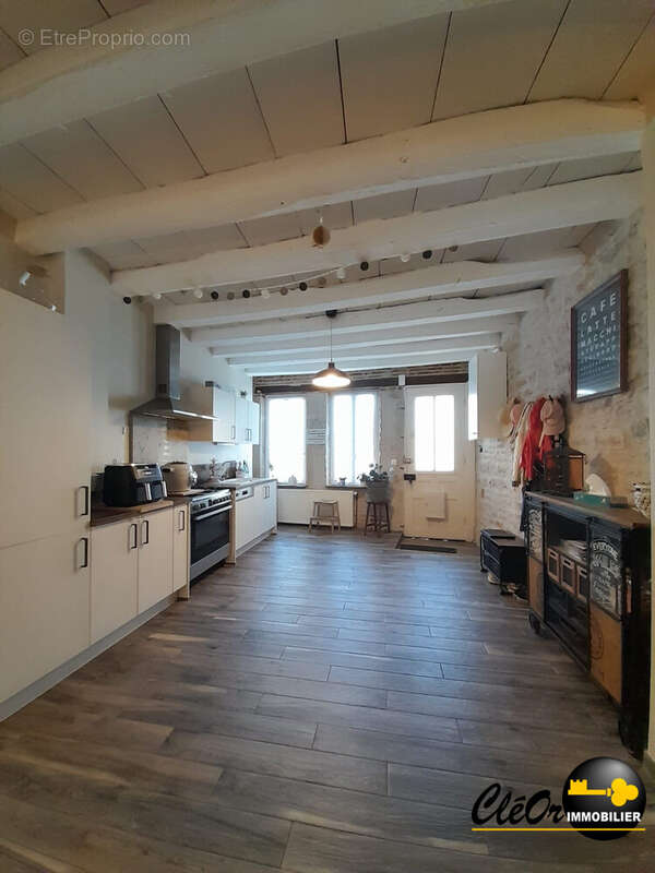 Maison 157 m² à Saint-Jean-De-Losne  - photo 3