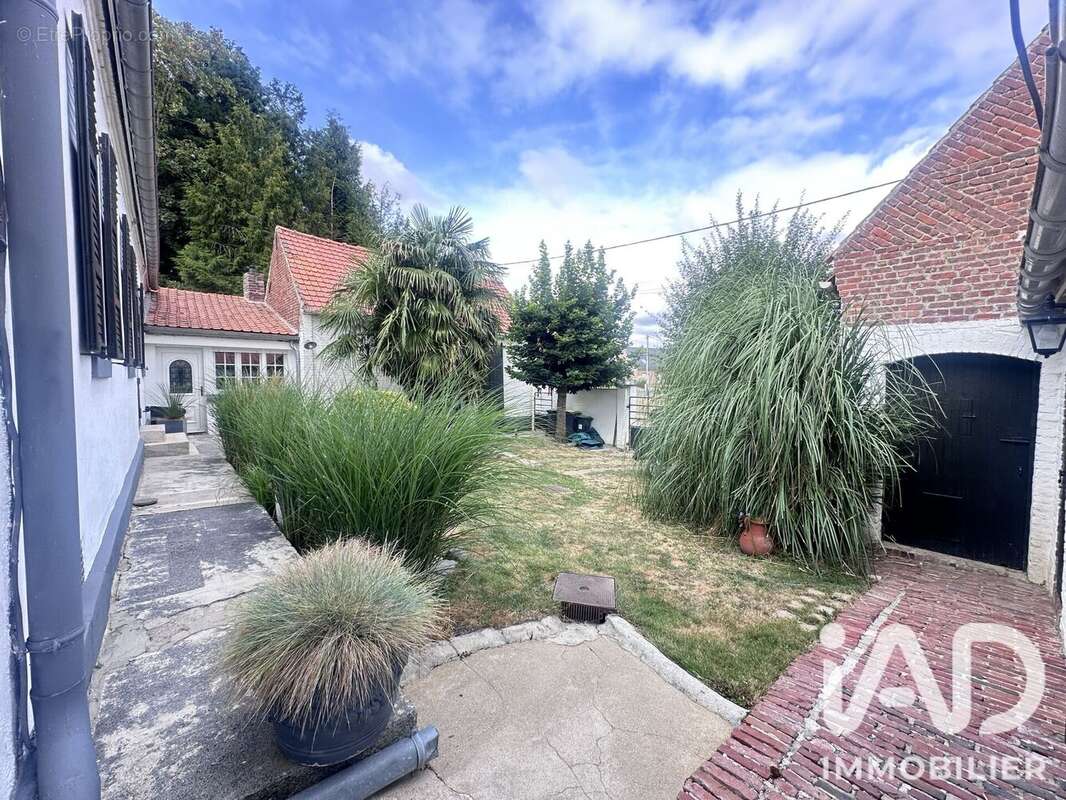 Maison 157 m² à Noyelles-Sous-Bellonne  - photo 5