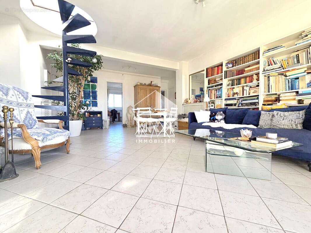 Appartement à CAGNES-SUR-MER
