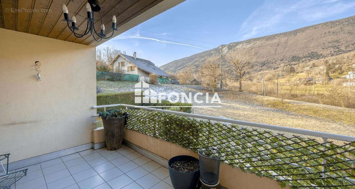 Appartement à SAINT-JORIOZ