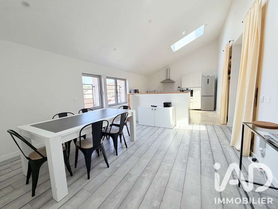 Appartement 73 m² à Orange  - photo 3