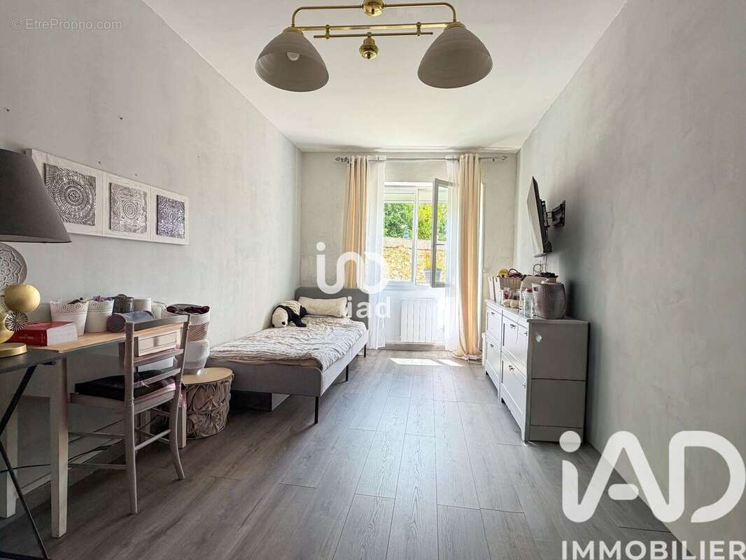 Photo 9 - Maison à LES CLAYES-SOUS-BOIS