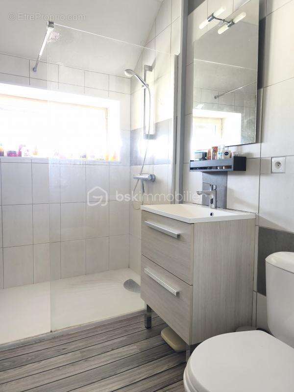 Maison à LIGNIERES-ORGERES