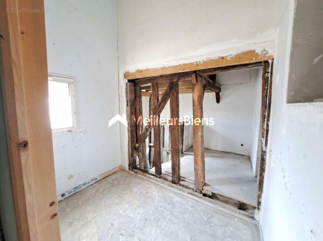 Triplex d'habitation avec  grande terrasse, divisible en lots distincts - photo 17