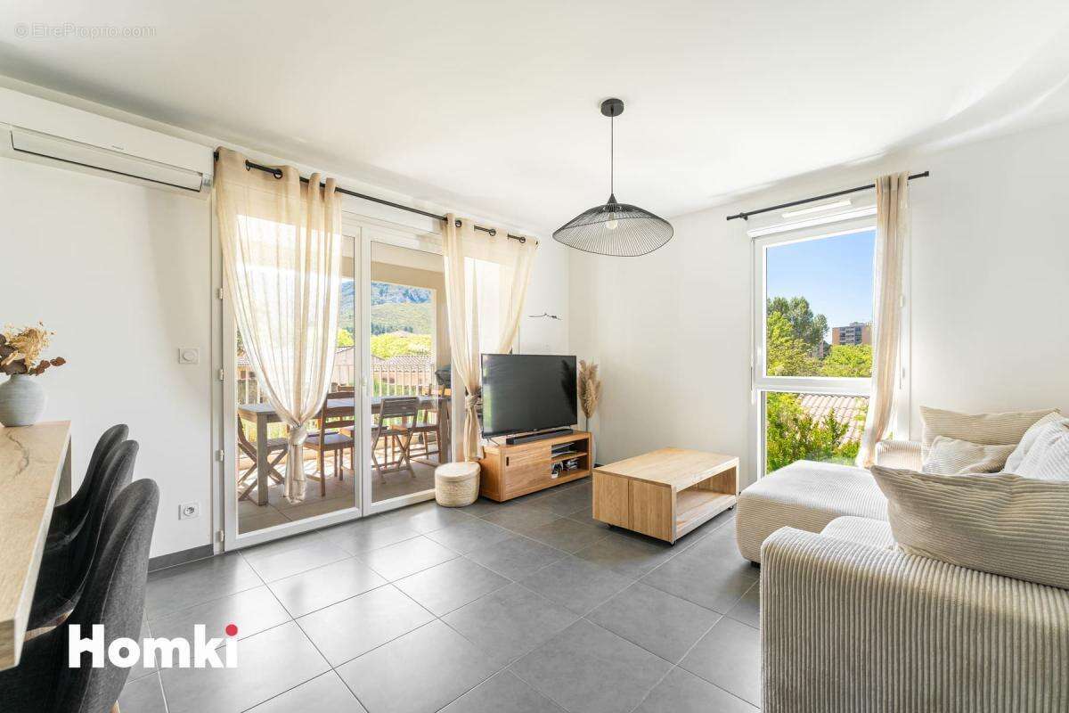 Appartement à MARSEILLE-10E