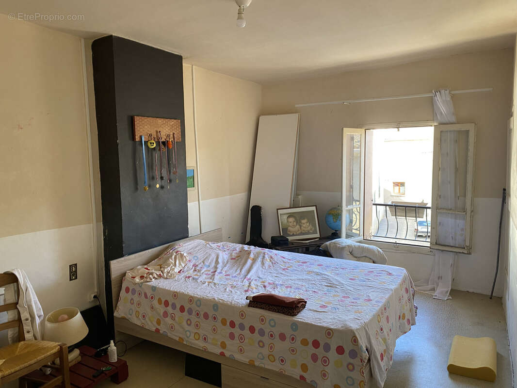 Maison à SAINT-BAUZILLE-DE-LA-SYLVE