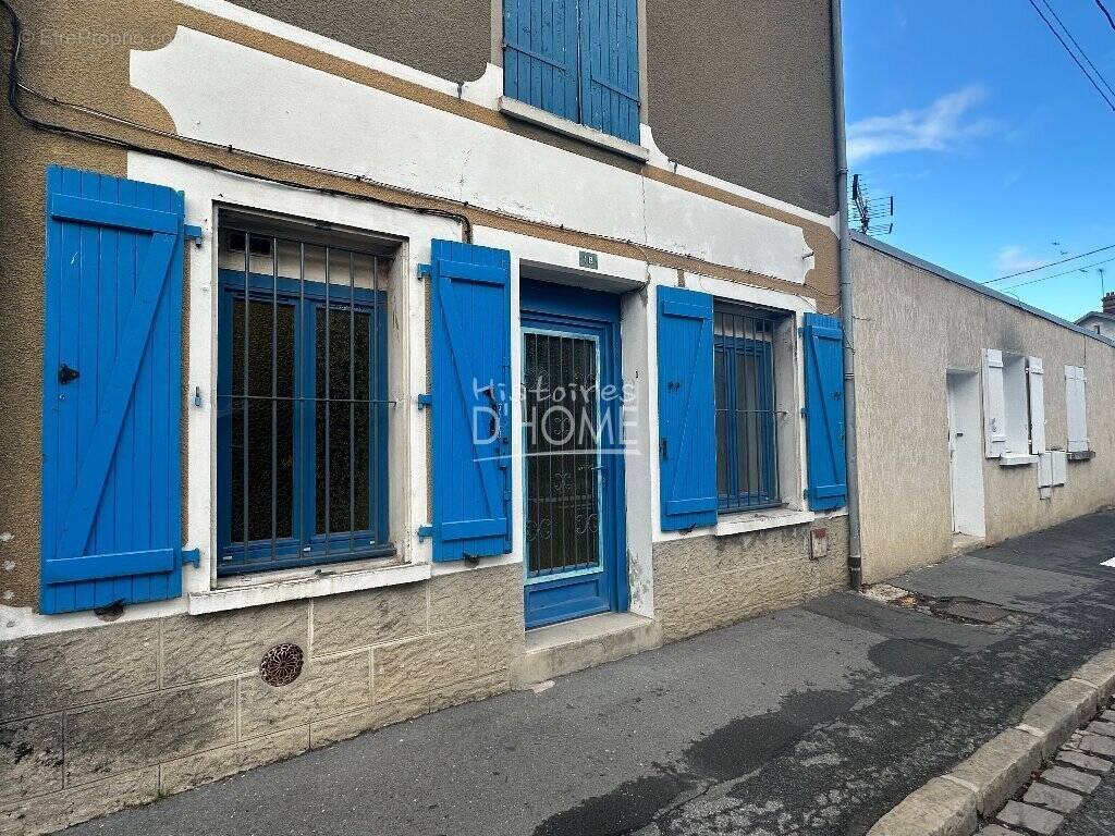 Appartement à LA FERTE-GAUCHER