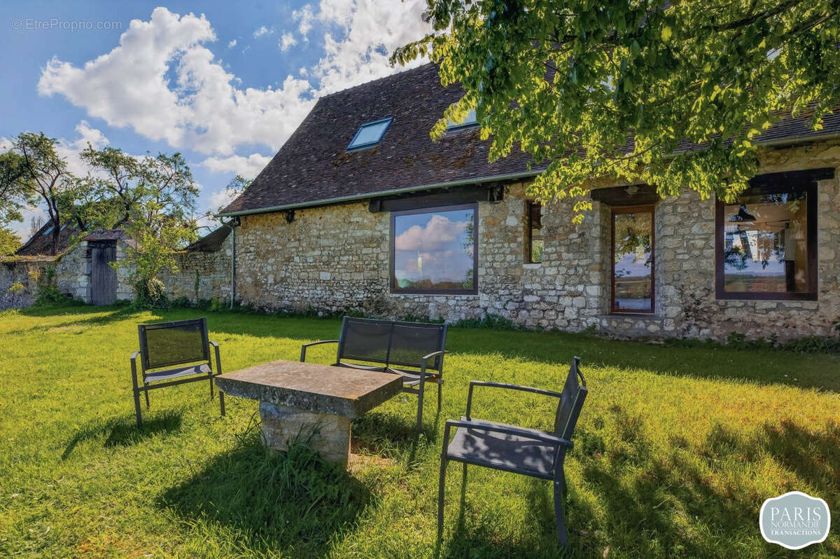 Maison à VENABLES
