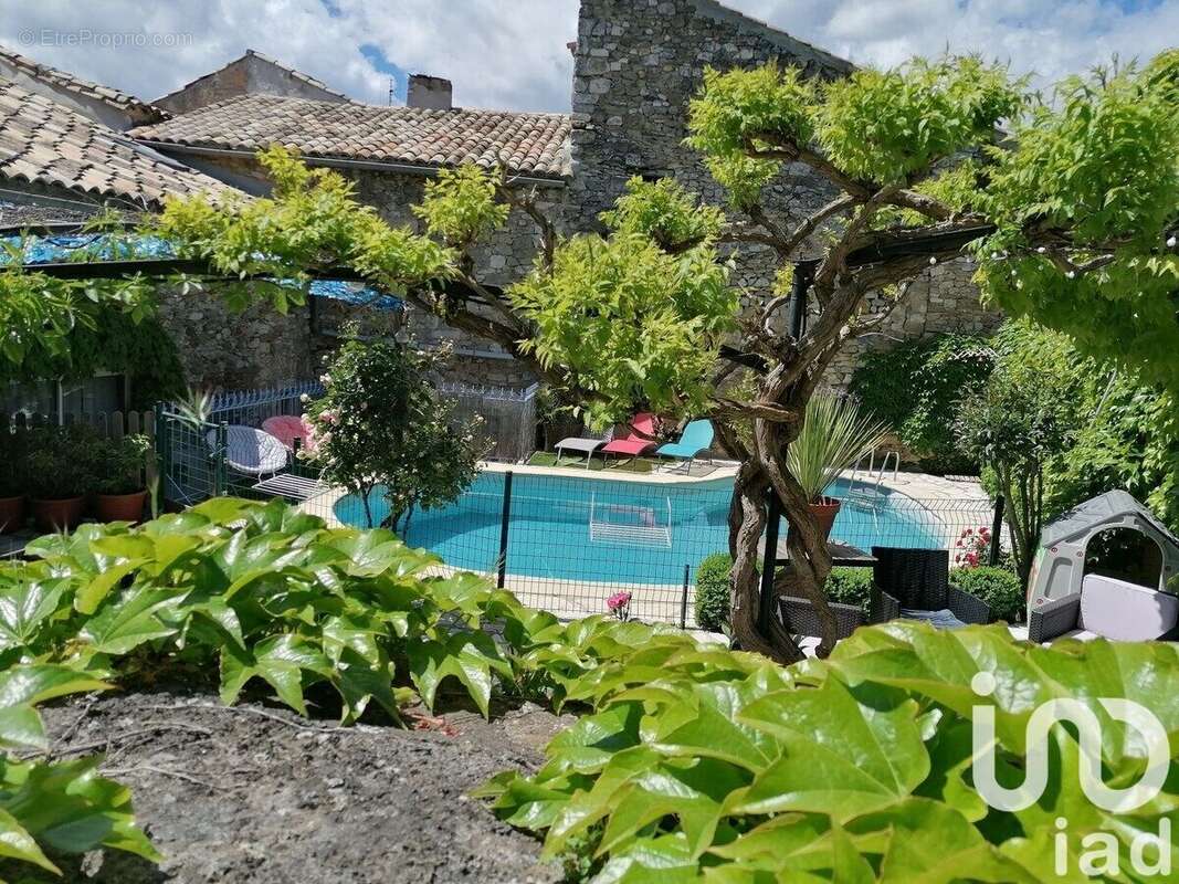 Photo 3 - Maison à SAINT-MARCEL-D'ARDECHE