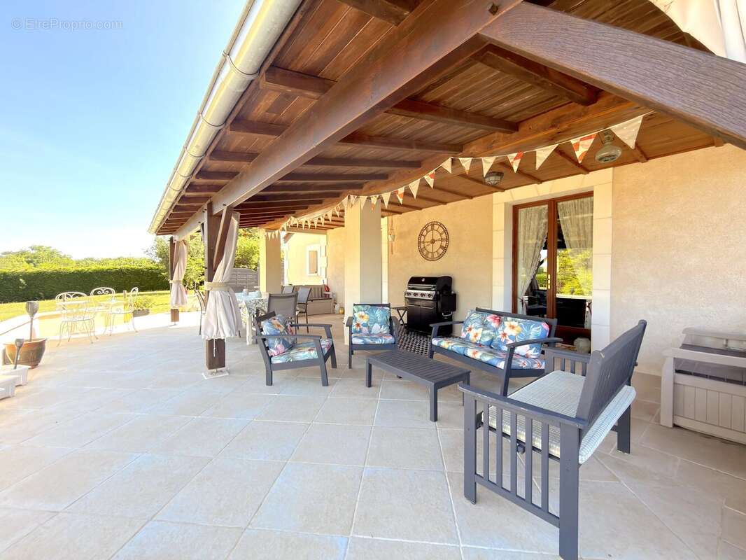 Belle maison familiale avec vue sur la campagne - photo 14