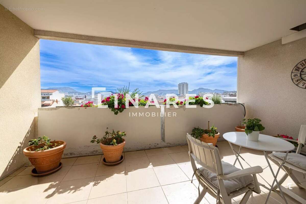 Appartement à MARSEILLE-8E