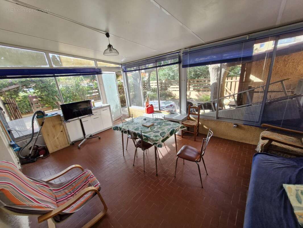 Appartement à LEUCATE