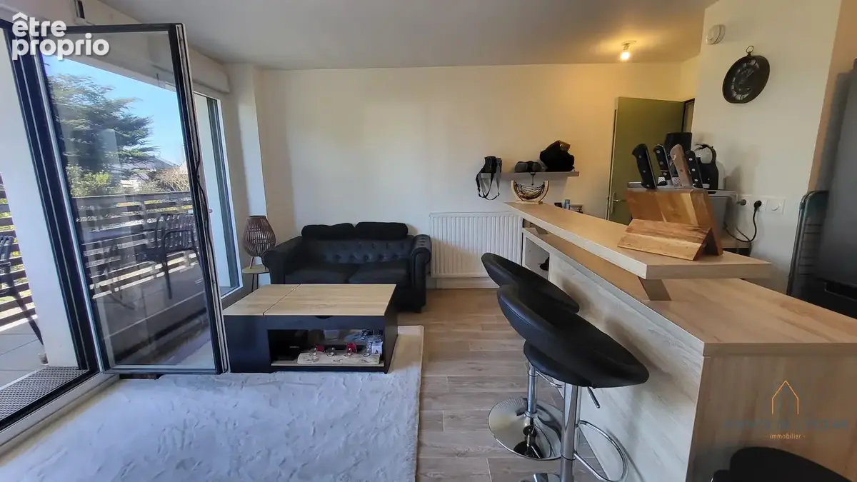 Appartement T2 à vendre à Plouharnel : balcon avec vue dégagée et garage - photo 5