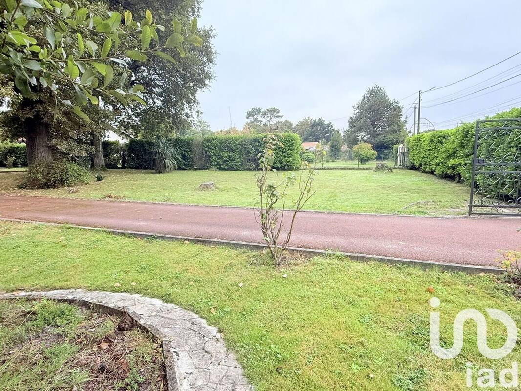 Photo 1 - Terrain à PESSAC