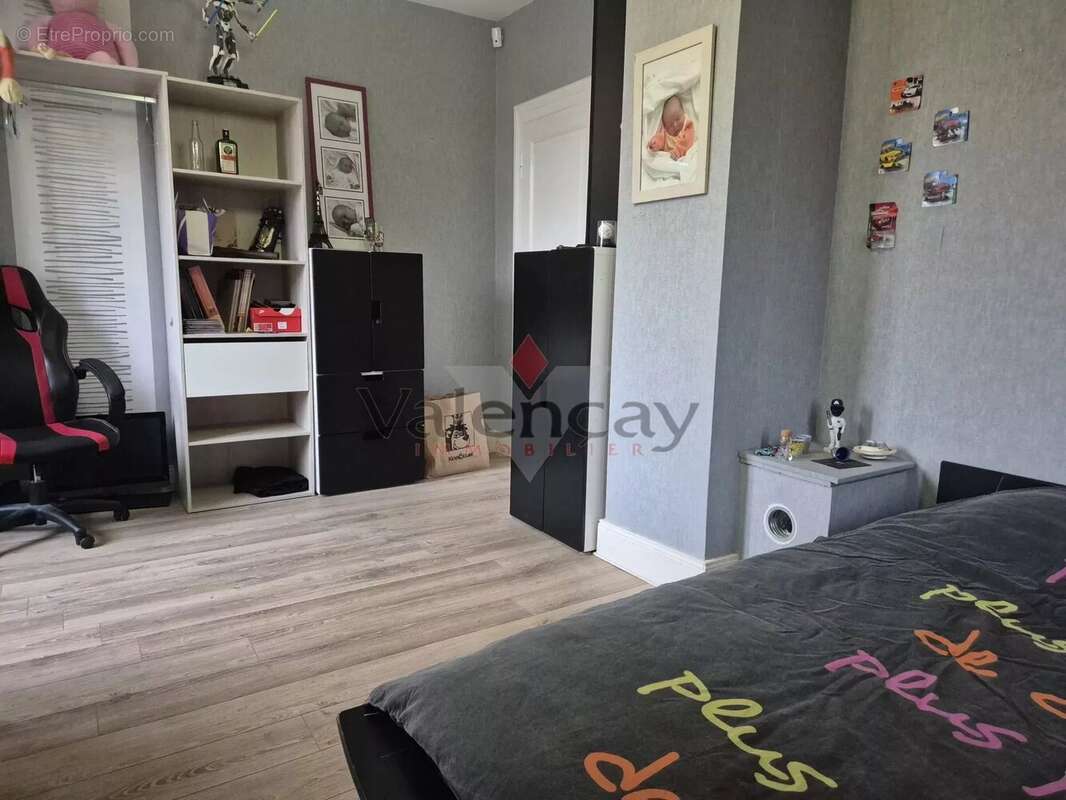 Maison à MONTREUX-VIEUX