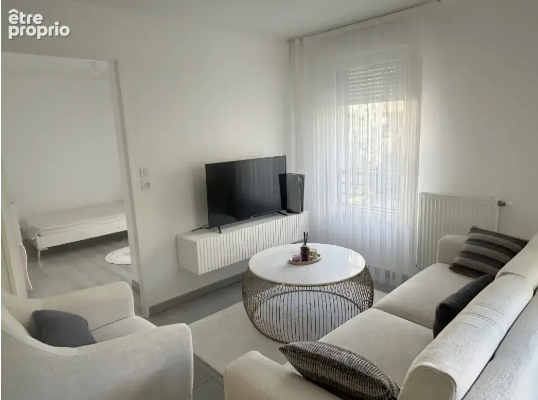 Saint-Fons   Appartement T3 avec balcon - photo 2