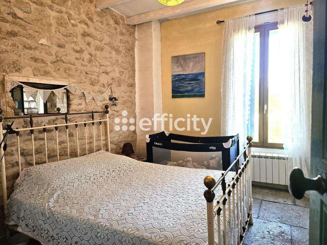 Maison 95 m² à Pignan  - photo 6
