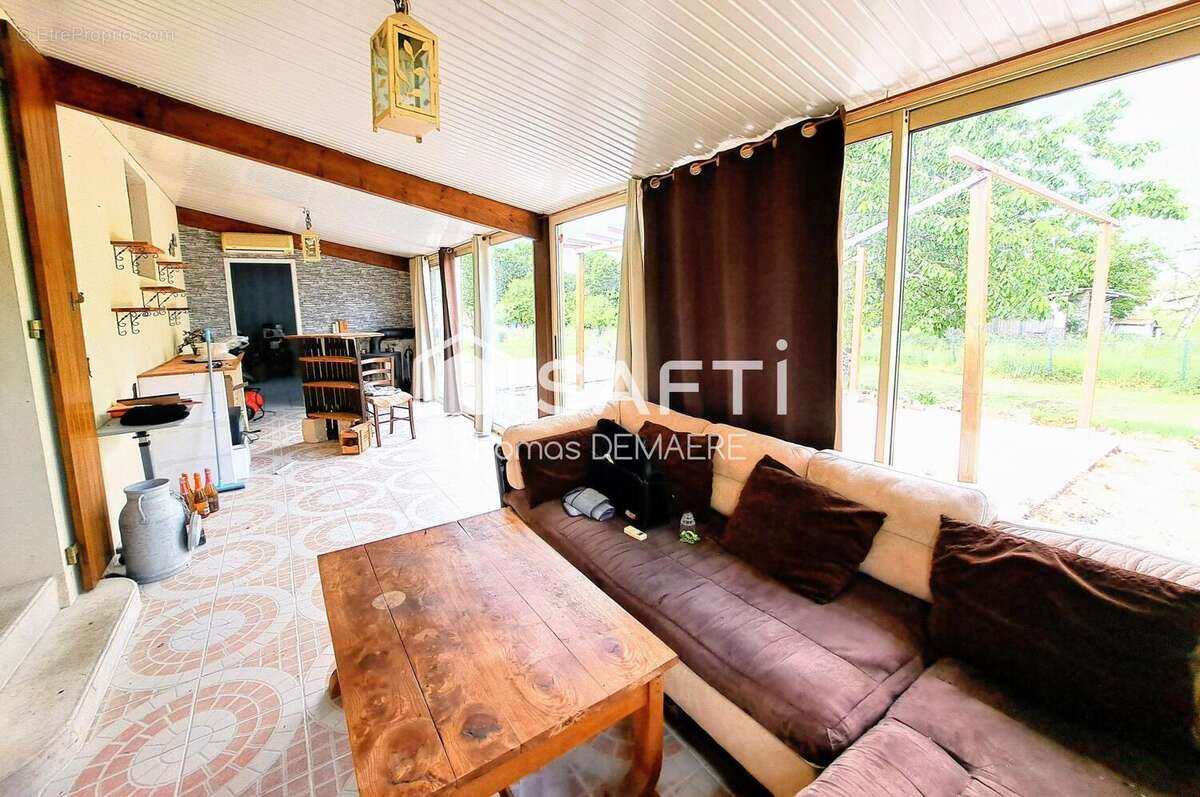 Photo 2 - Maison à MONTENDRE