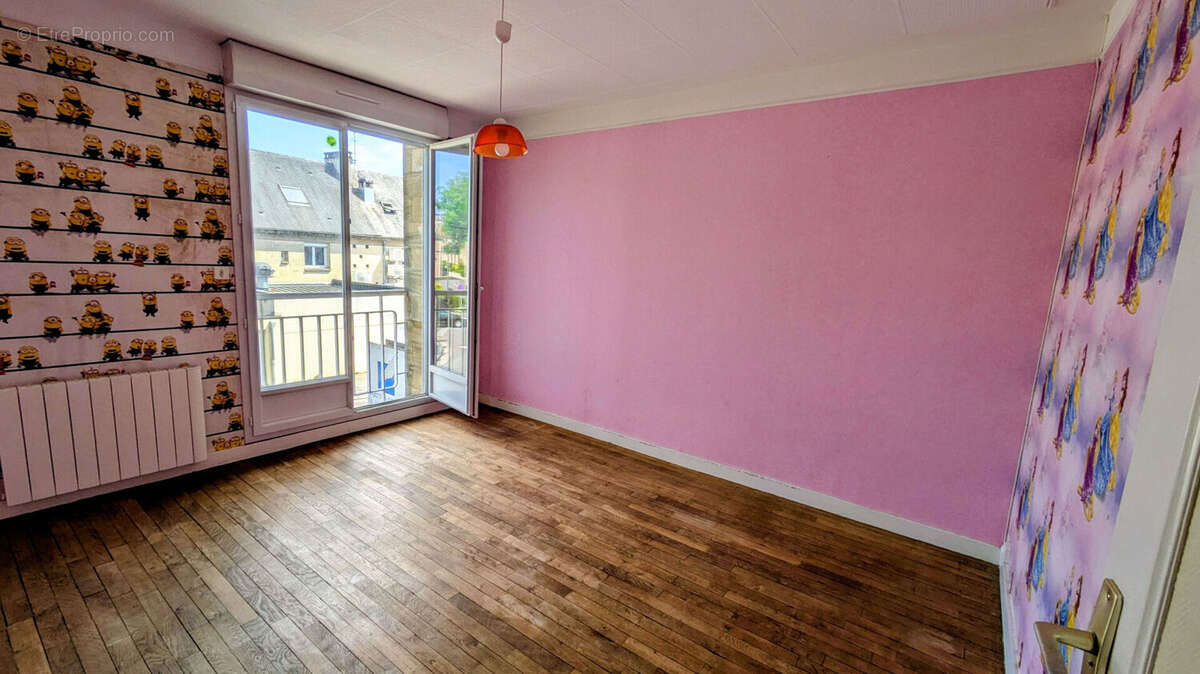 Maison + local commercial - photo 8