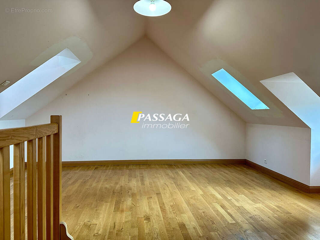 Maison à SEVERAC-LE-CHATEAU