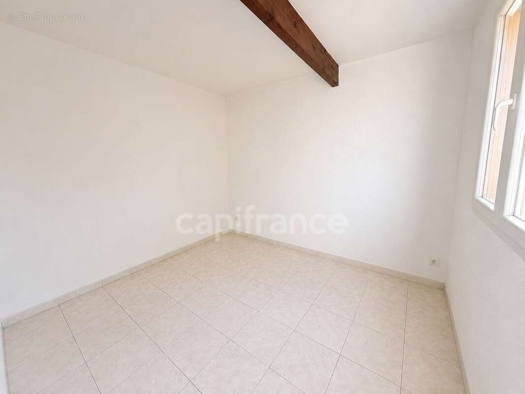 Maison à vendre 4 pièces 74 m2 avec jardin et garage PUYVERT (84) - photo 8