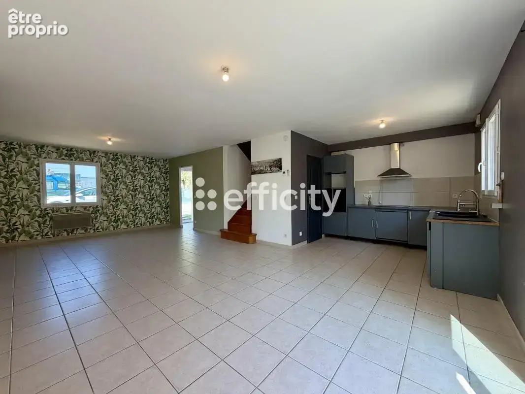Maison 91 m² à Saint-Andre-De-Cubzac  - photo 3