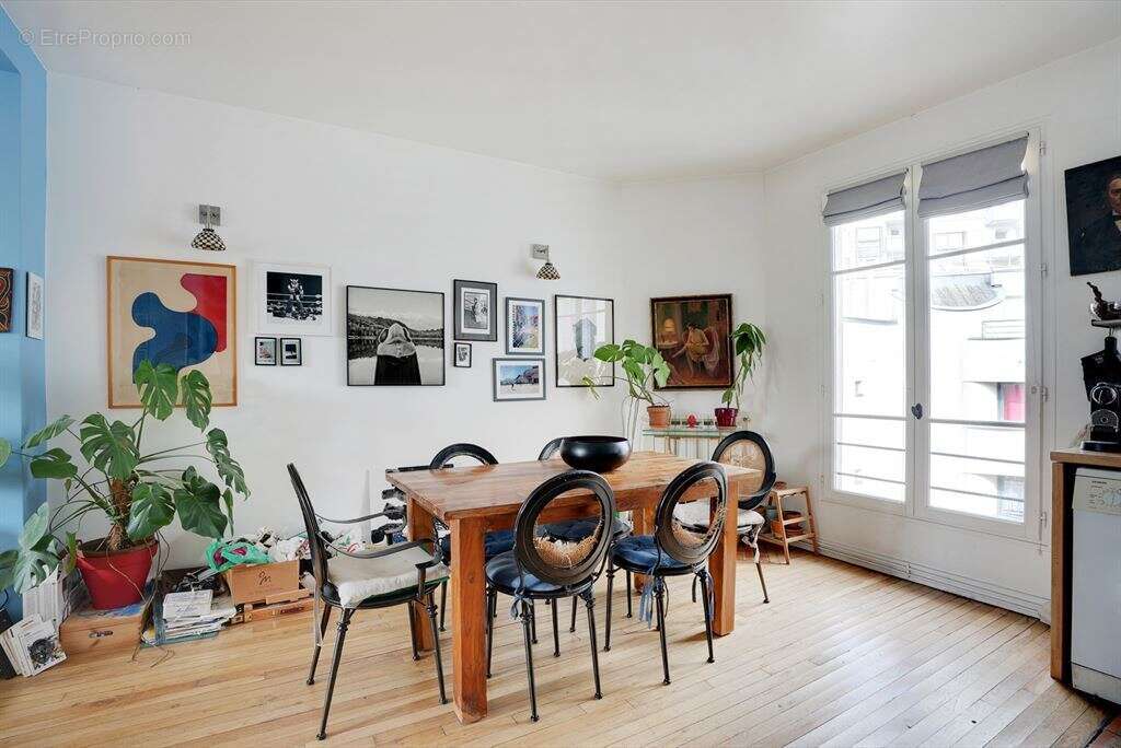 Appartement à PARIS-20E