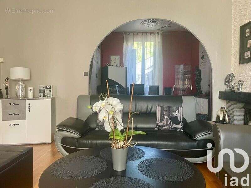 Photo 2 - Maison à SILLE-LE-GUILLAUME