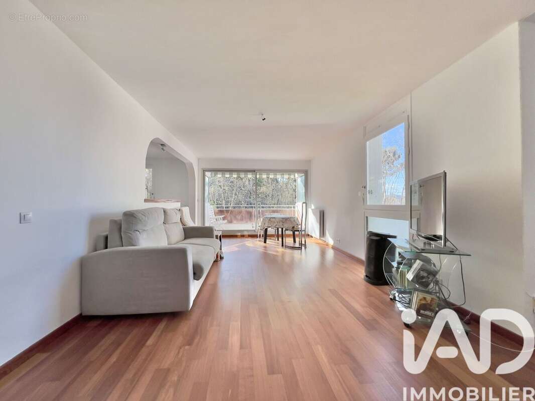 Photo 2 - Appartement à MARSEILLE-10E