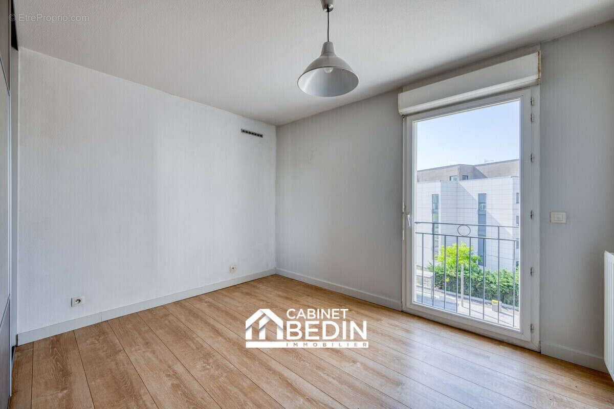 Appartement 57 m² à Bordeaux  - photo 4
