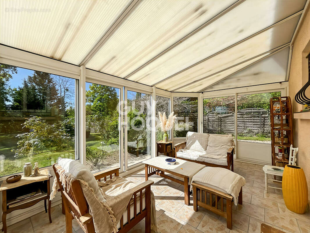 Maison à FONTENAY-TRESIGNY