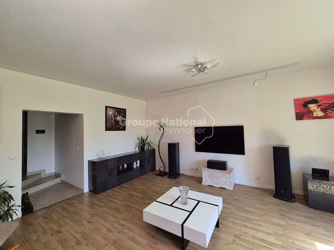 Maison à SAINT-CREPIN-IBOUVILLERS