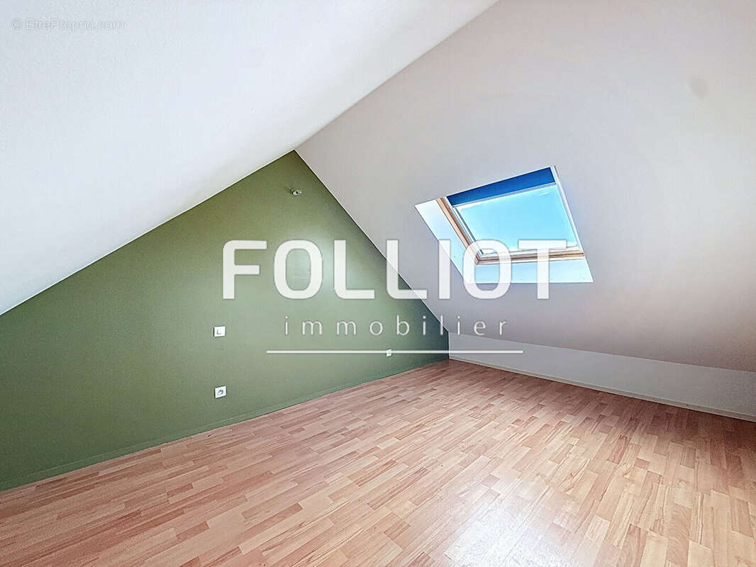 Maison à SAINT-PAIR-SUR-MER