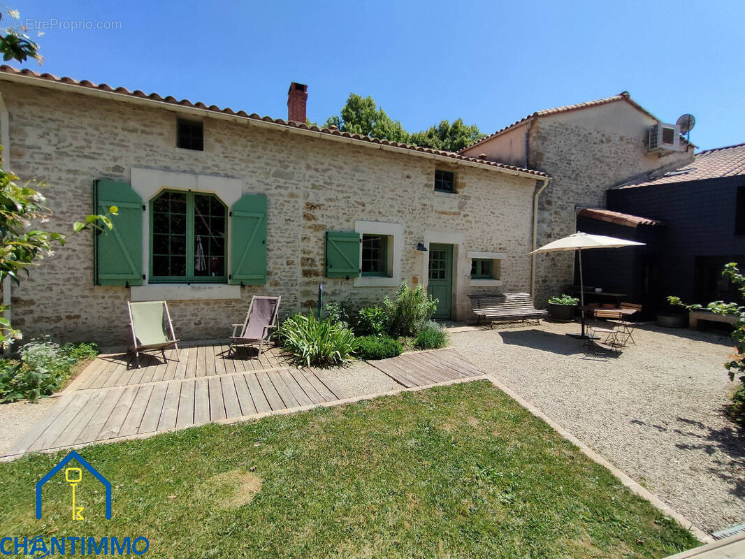 Maison à SAINTE-HERMINE