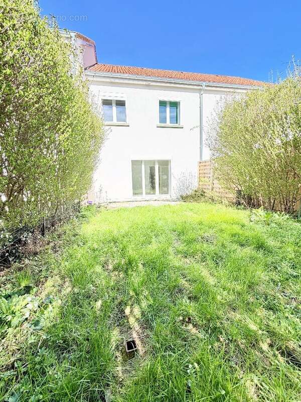 Maison à HERICOURT