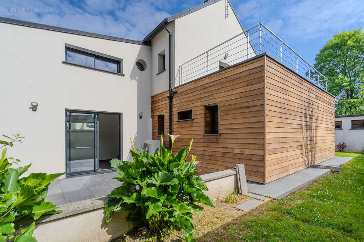 Maison à CHAMPIGNY-SUR-MARNE