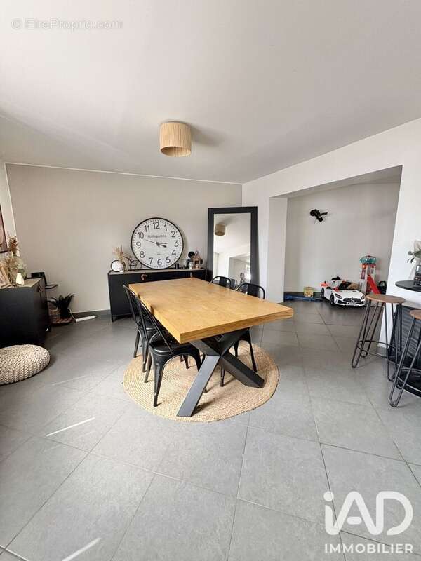 Maison 160 m² à Bruay-Sur-L'escaut  - photo 3