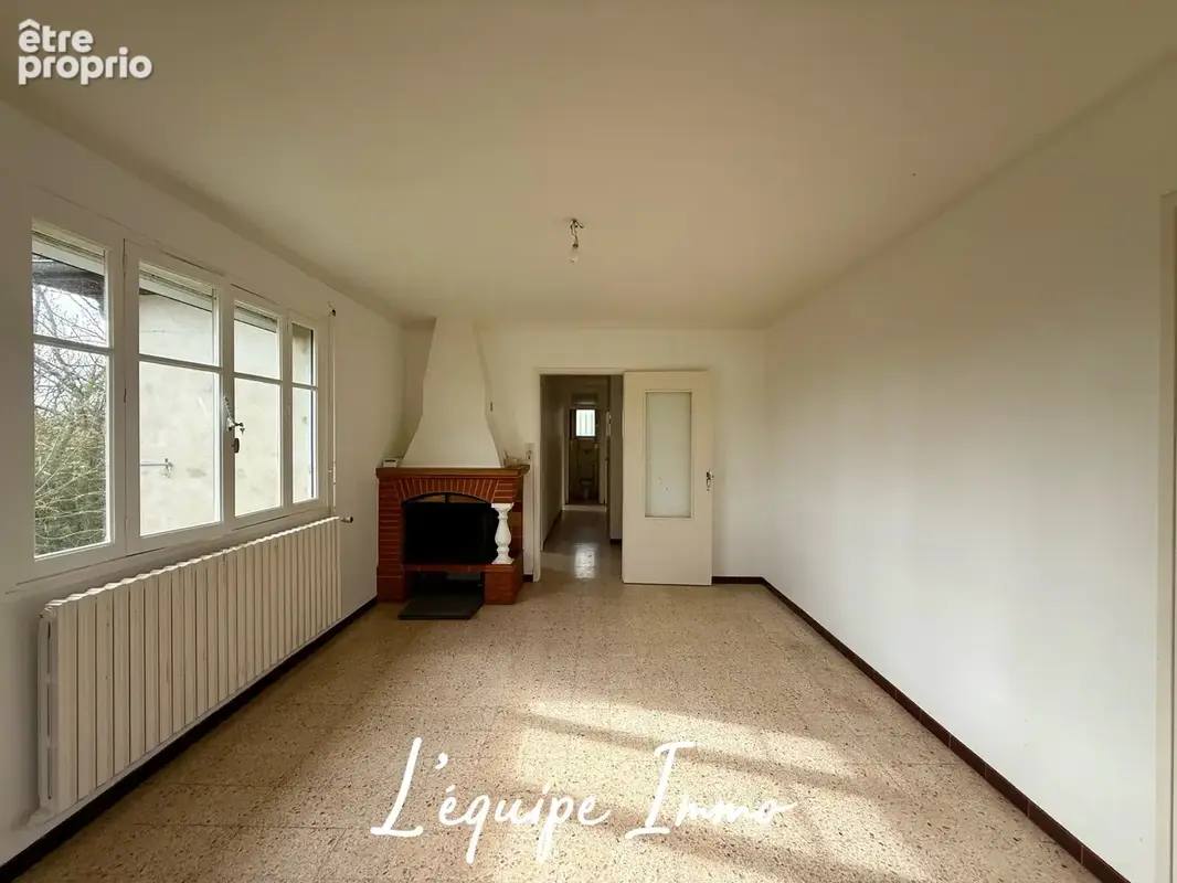 Villa t5 a rénover avec garage et jardin - photo 3