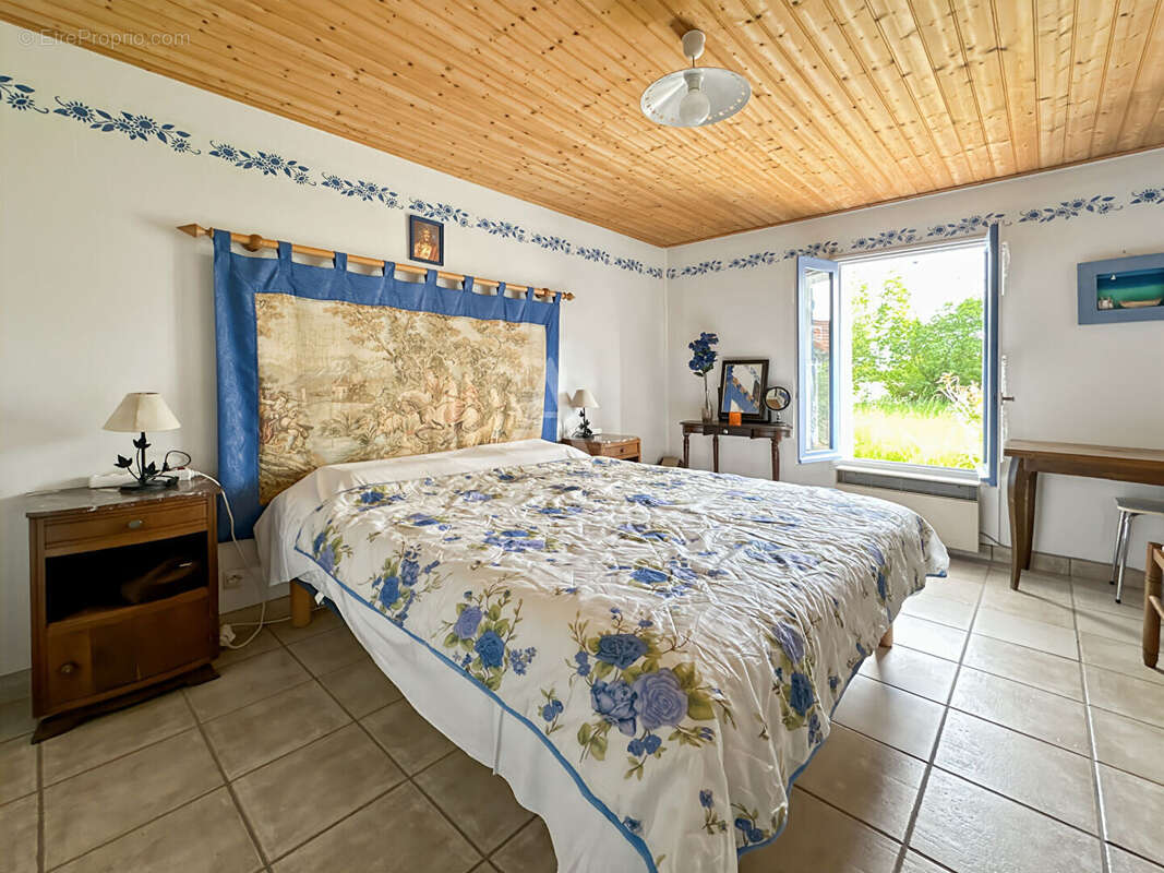 Maison à LE PERRIER