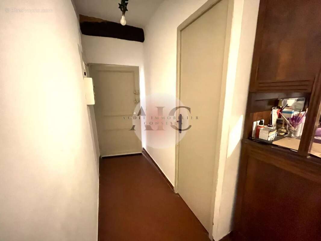 Appartement à CALLIAN