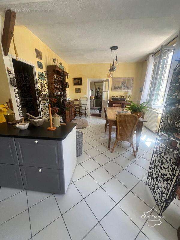 Maison à CHACRISE