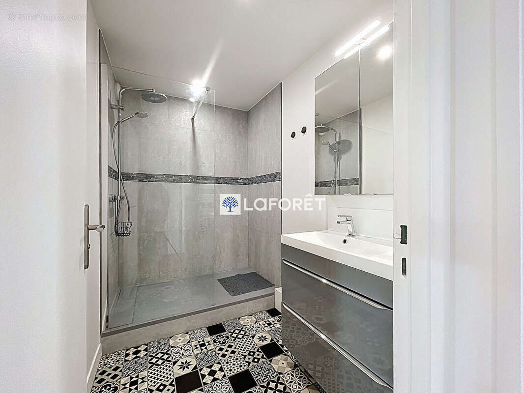 Magnifique Appartement Saint Germain En Laye 3 pièces 71m2 , Vendu meublé - photo 11
