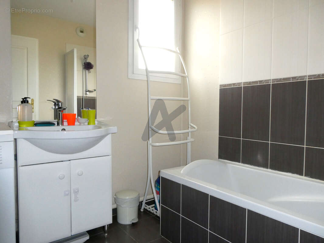 Appartement à SAINTE-FOY-L'ARGENTIERE