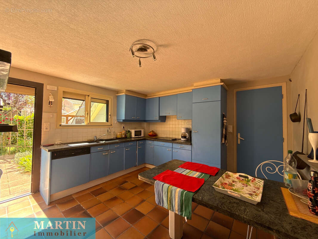 Maison 5 pieces avec jardin et garage - photo 11