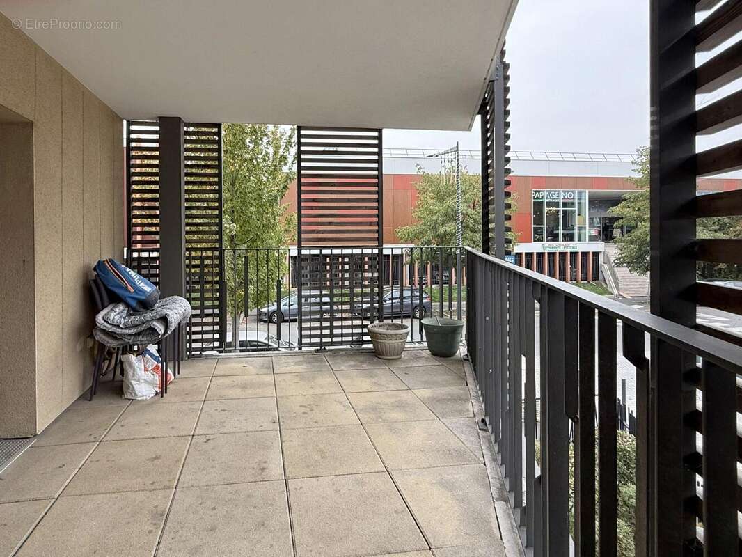 Appartement à LES PAVILLONS-SOUS-BOIS