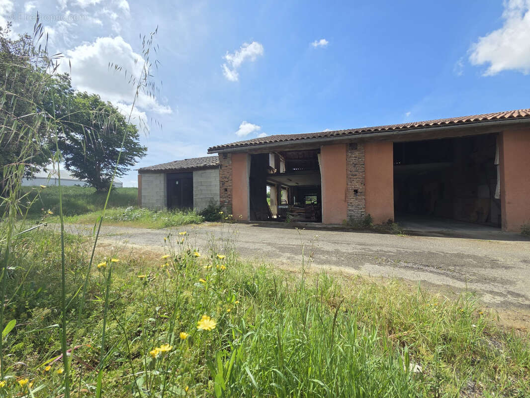 Maison à DREMIL-LAFAGE